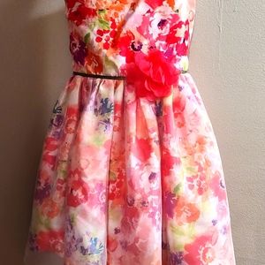 Girls size 8 Spring dress by Lilt